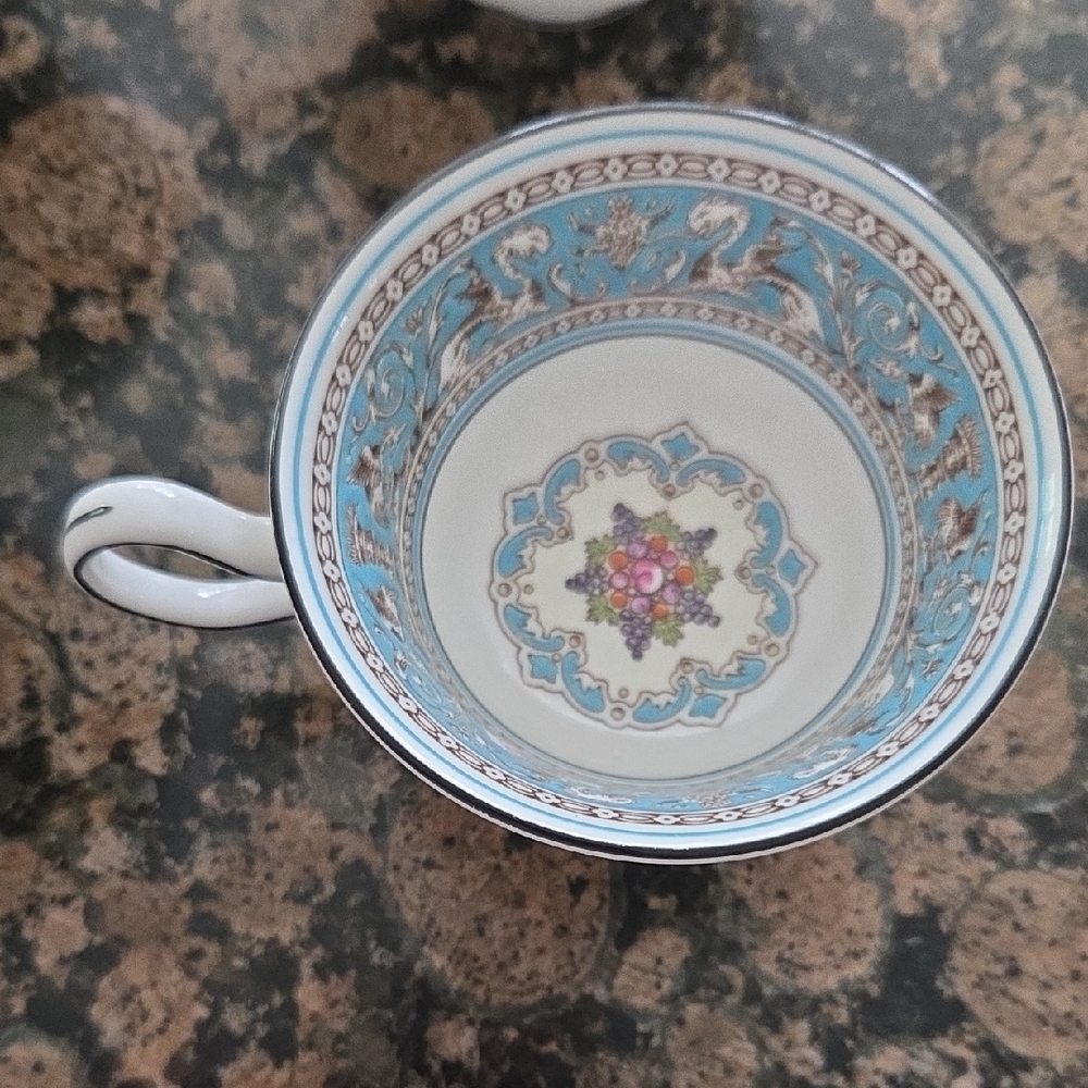 Wedgwood White and Blue Teacup (6)
